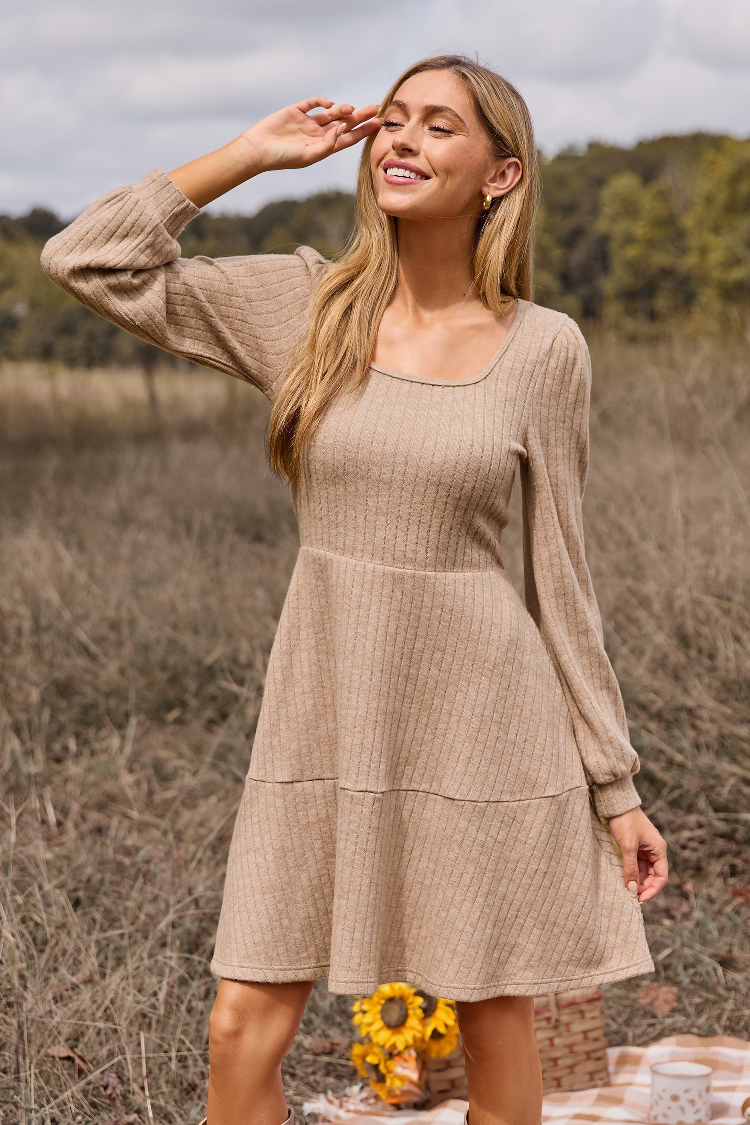 ★CERRIC★CANCAN MINI DRESS★736★Beige★韓国★大人気★ Taron Knit Mini Dress With Scarf - Cream | MESHKI US