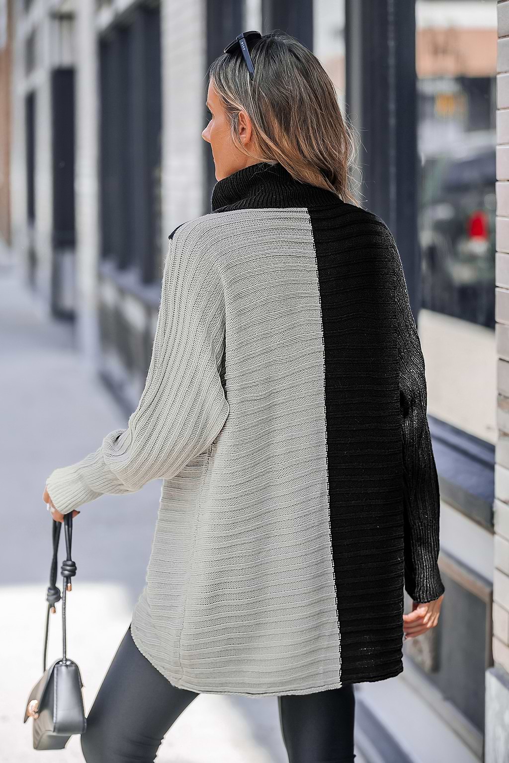 Ribbed Knit Asymmetric Colorblock Turtleneck Jumper
