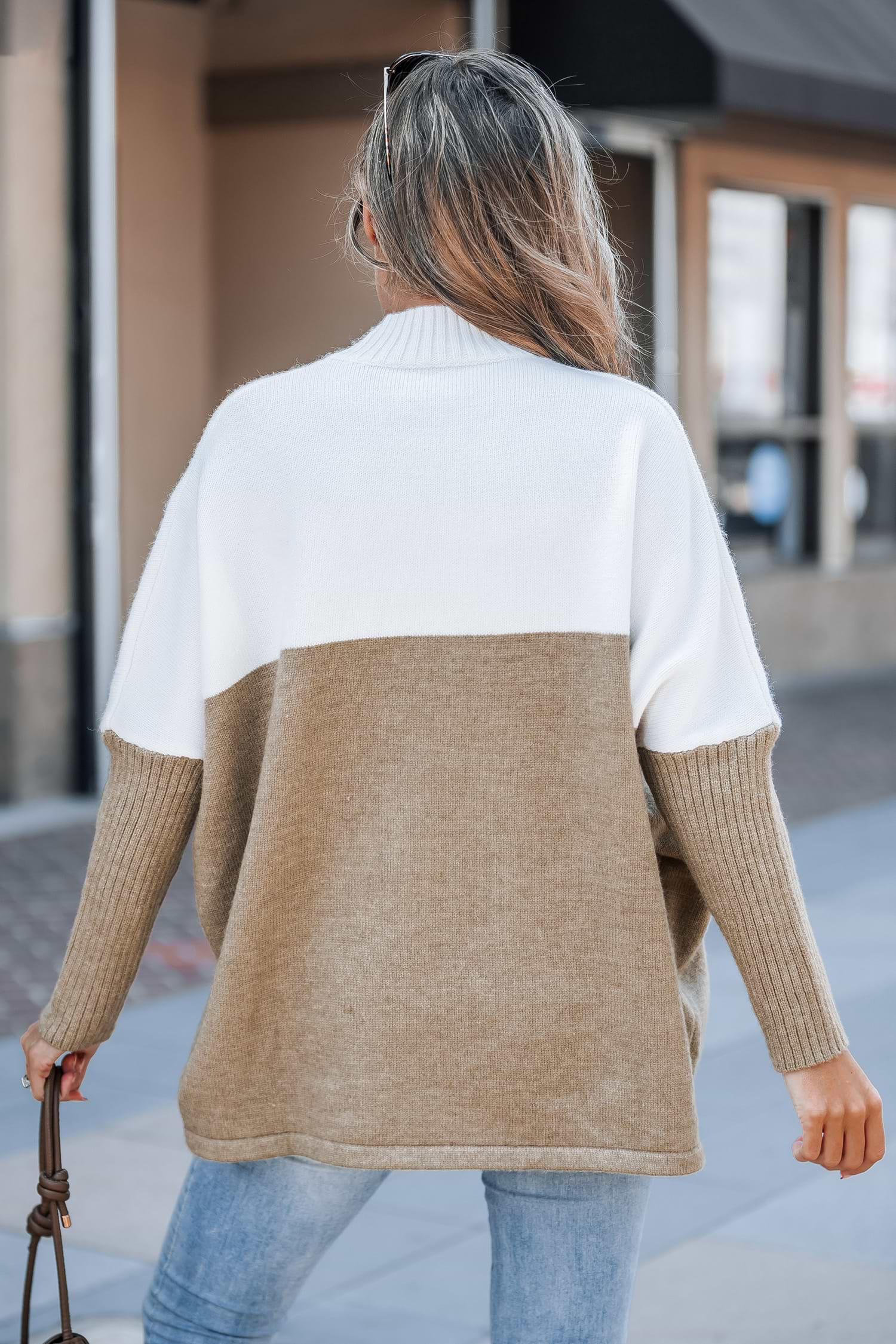 Khaki & White Colorblock Asymmetrical Hem Turtleneck
