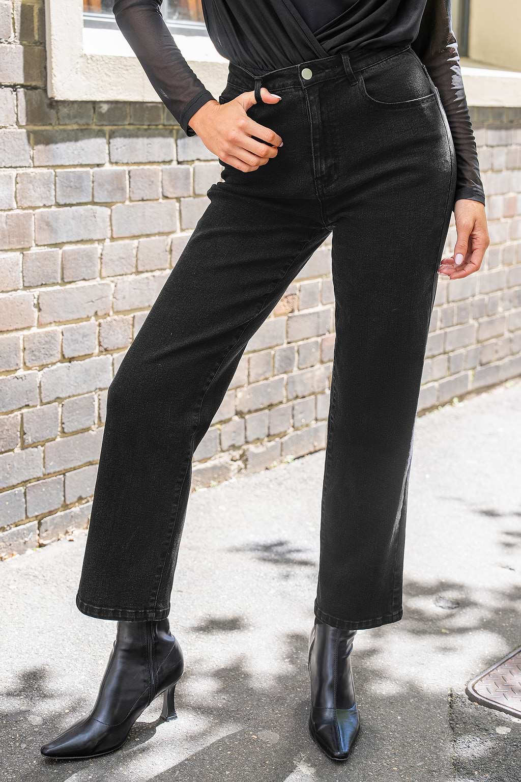 Black Straight Leg High Waist Jeans
