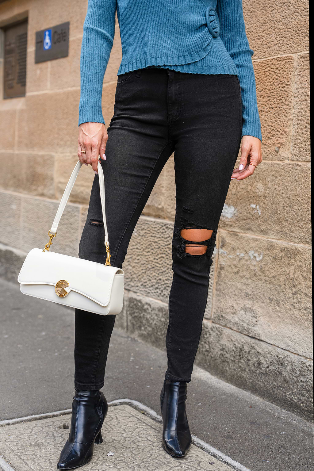 Black Ripped Skinny Jeans