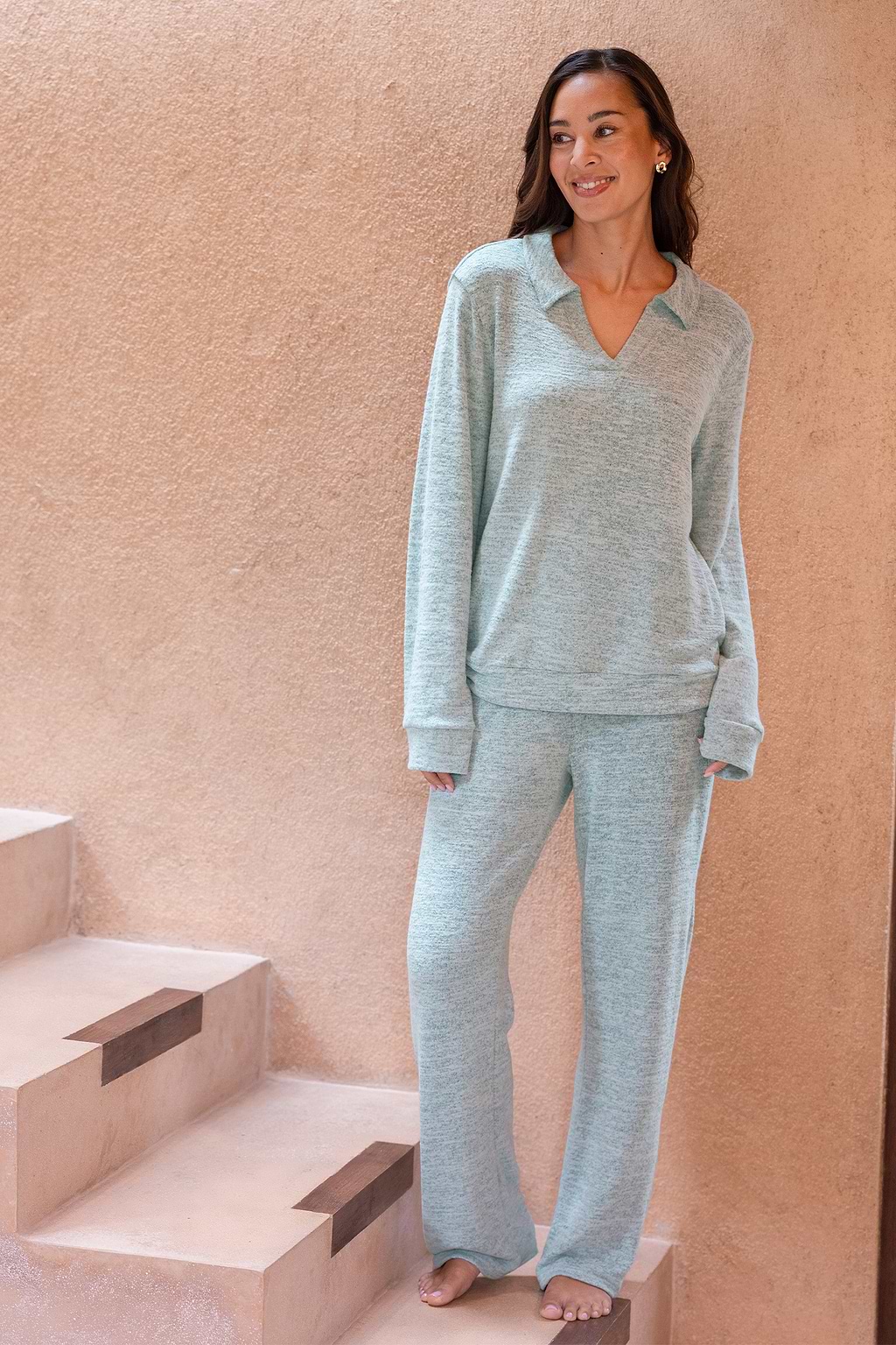 Blaues langärmeliges Pyjama-Set