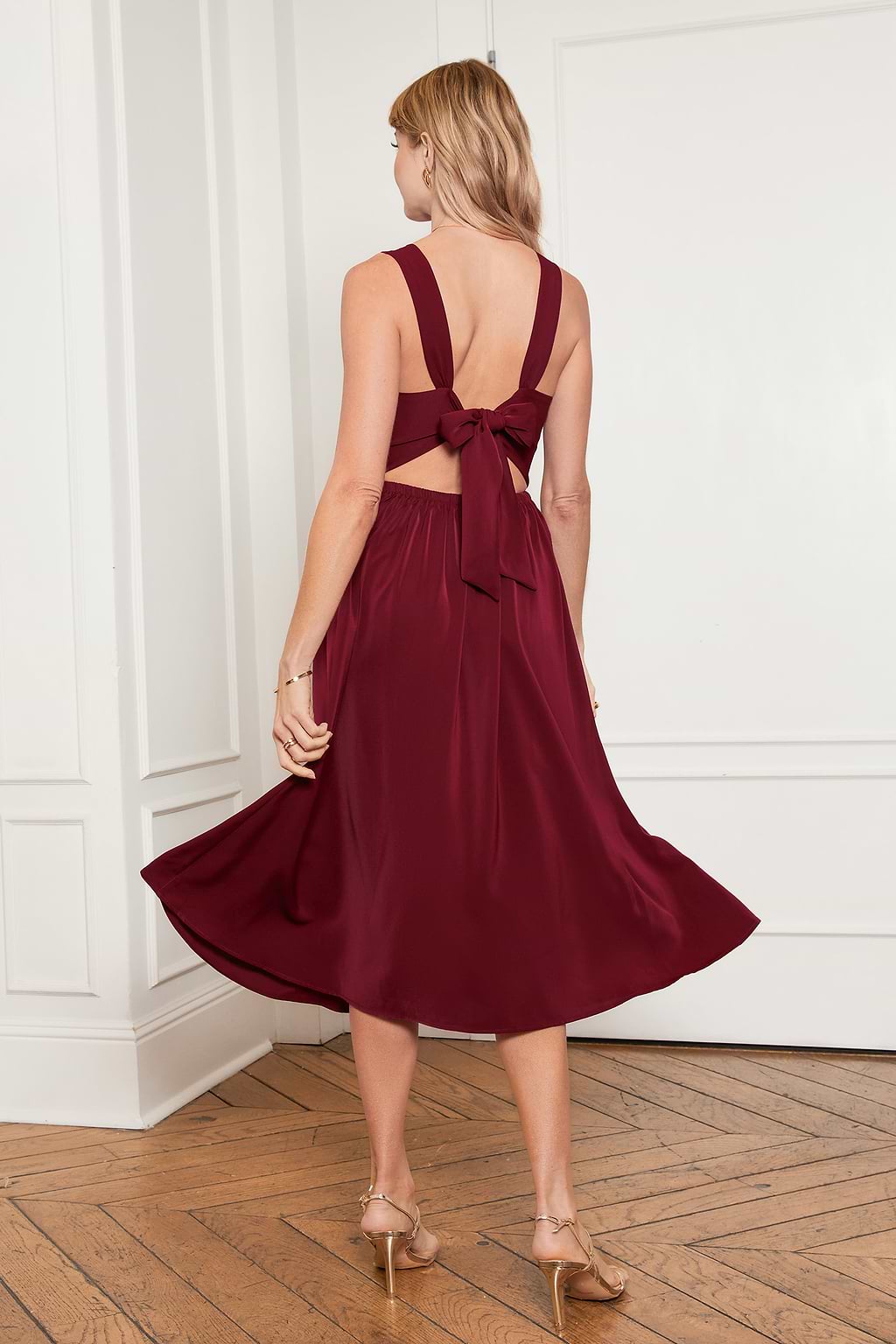 Bourgondische mouwloze sweetheart midi-jurk