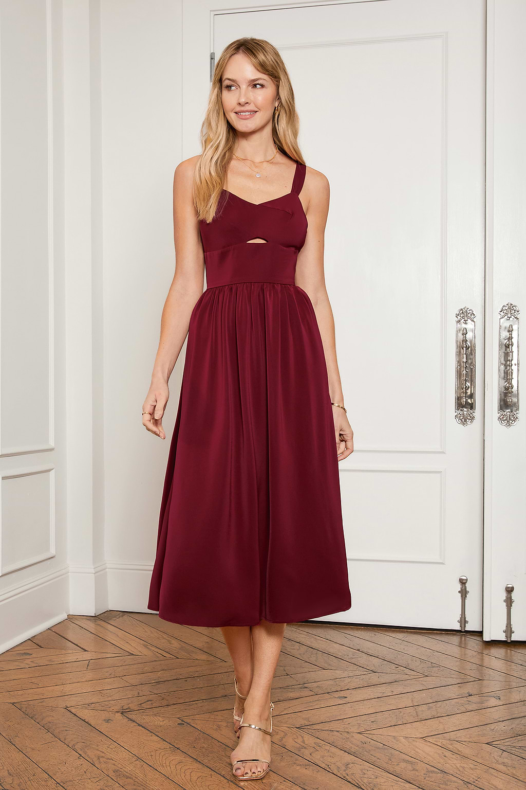 Bourgondische mouwloze sweetheart midi-jurk