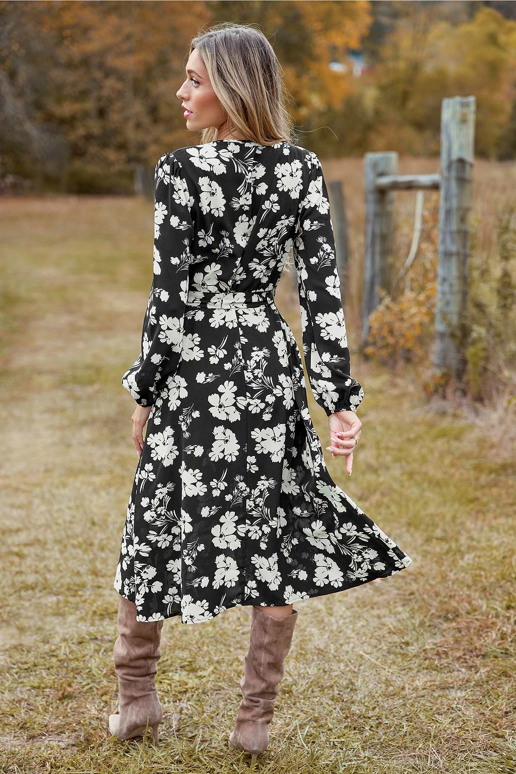 Black & White Floral Puff Sleeve Midi Dress