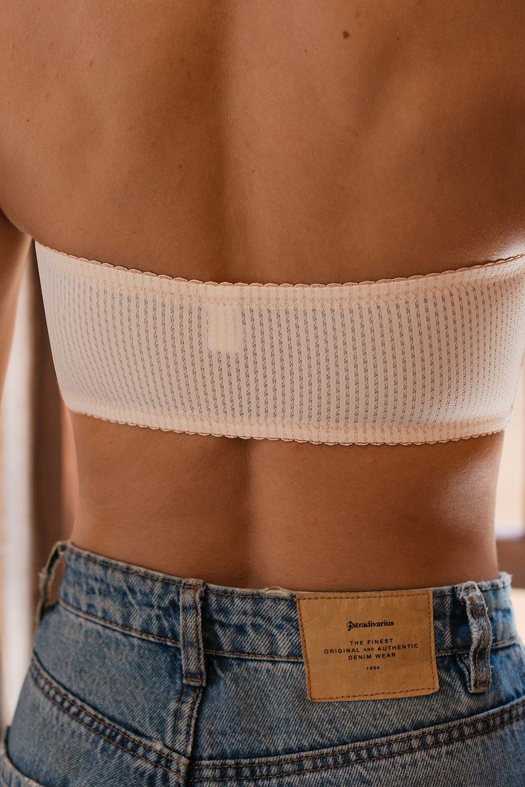 Soutien-gorge push-up neutre sans bretelles