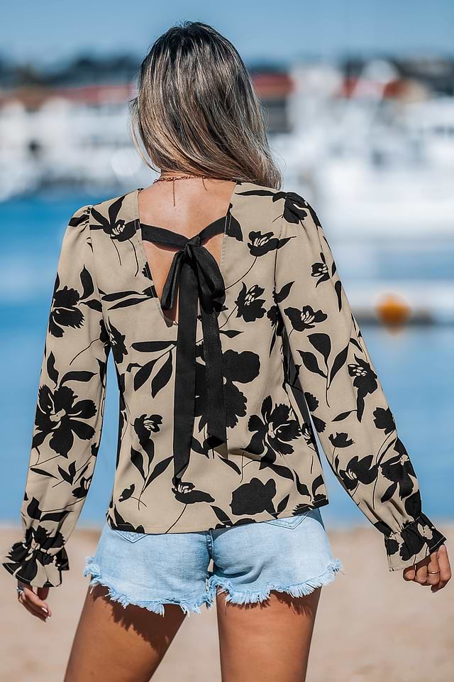 Bluse mit langen Ärmeln und Blumenmuster