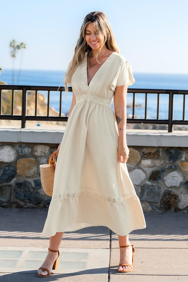 knee length dresses for ladies Chic Short Sleeve Faux Layered Midi Dress - Betsey's Boutique Shop main image 1