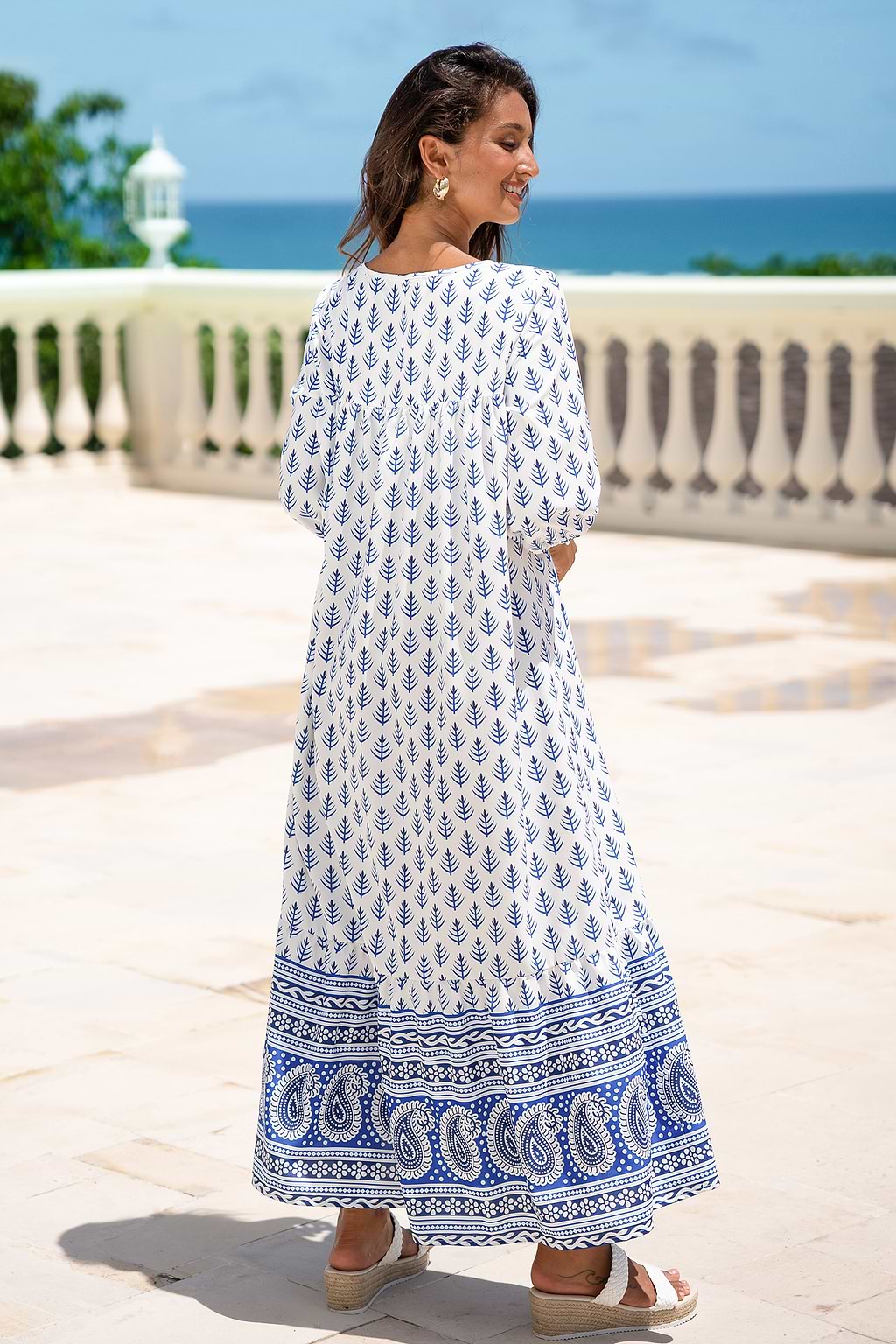 Blue Paisley Half Sleeve Midi Dress