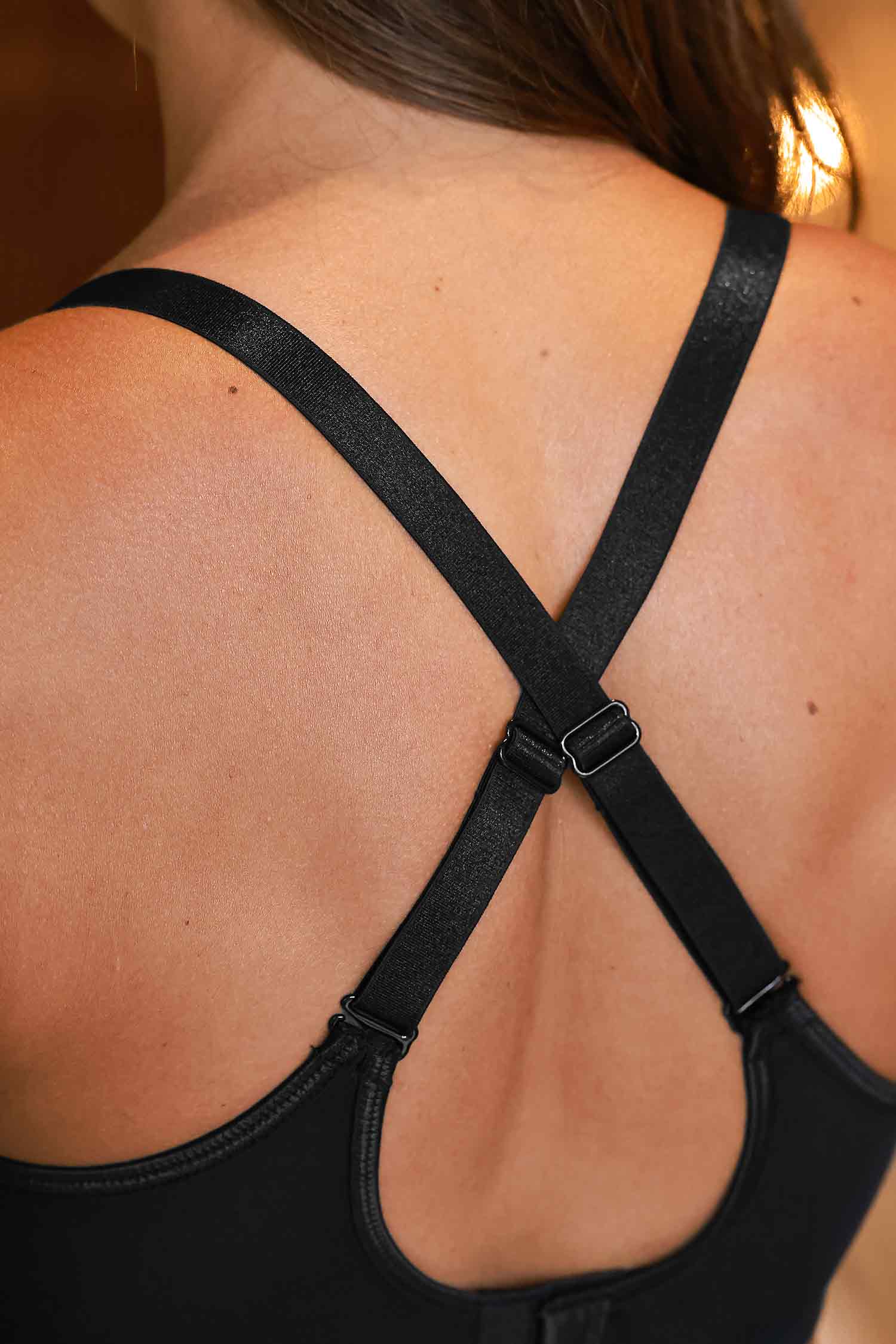 Reggiseno con ferretto e fiocco in pizzo nero