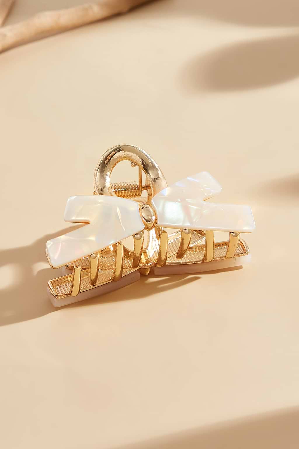 Sweet & Simple Gold-Tone Claw Clip