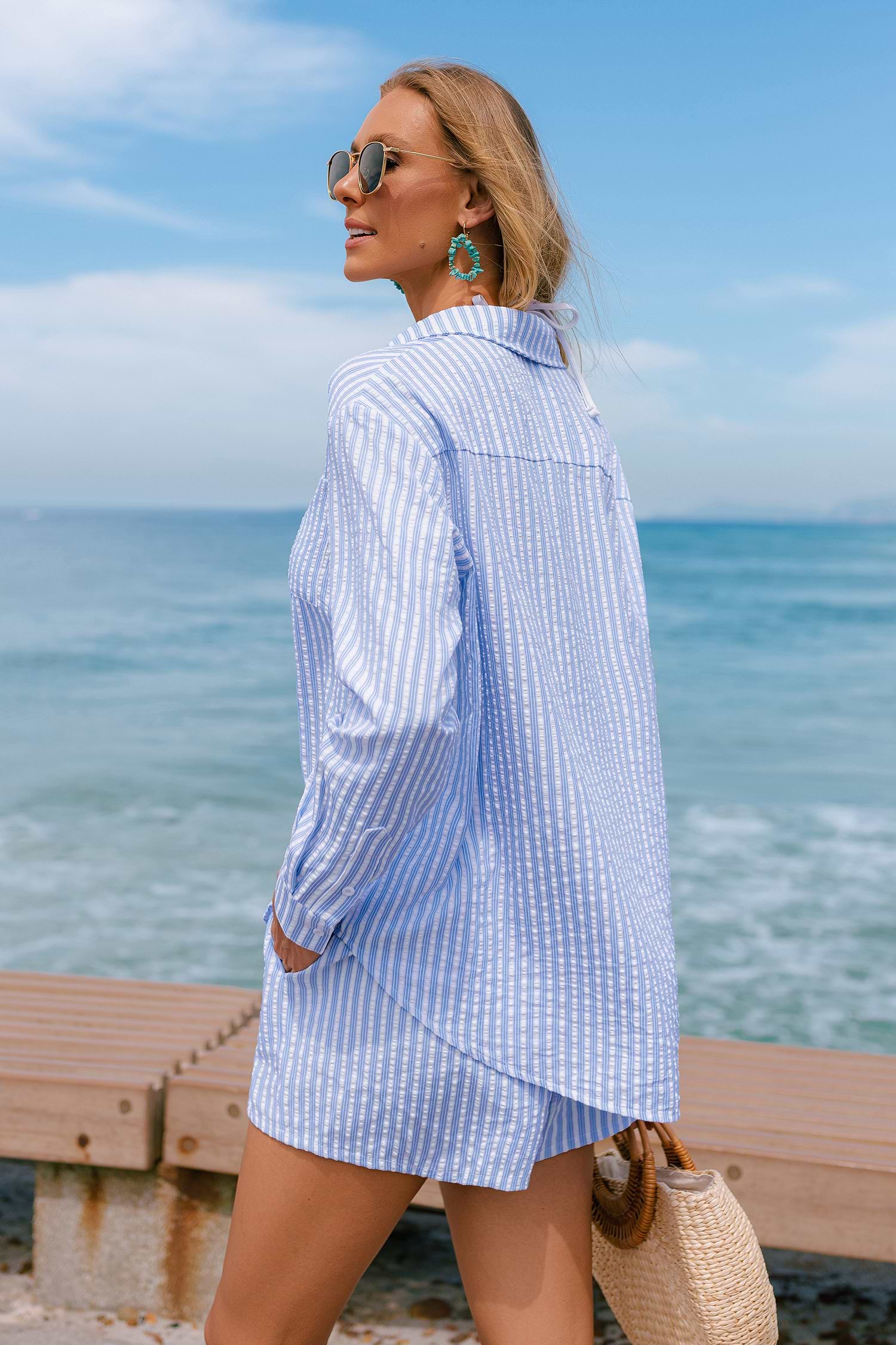 【BAON】[unisex] Telsha Stripe Seersucker Over S/S SH Seersucker Shores Striped Cover-Up Shirt