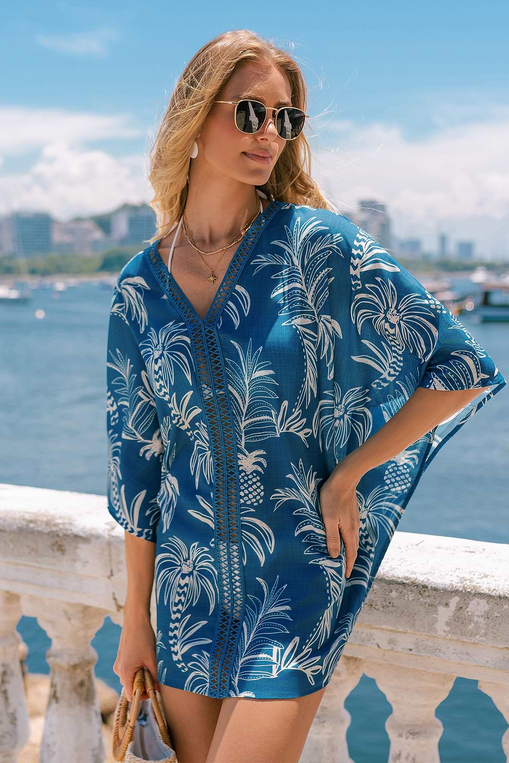 Vestido mini estilo tropical de la sección VIP