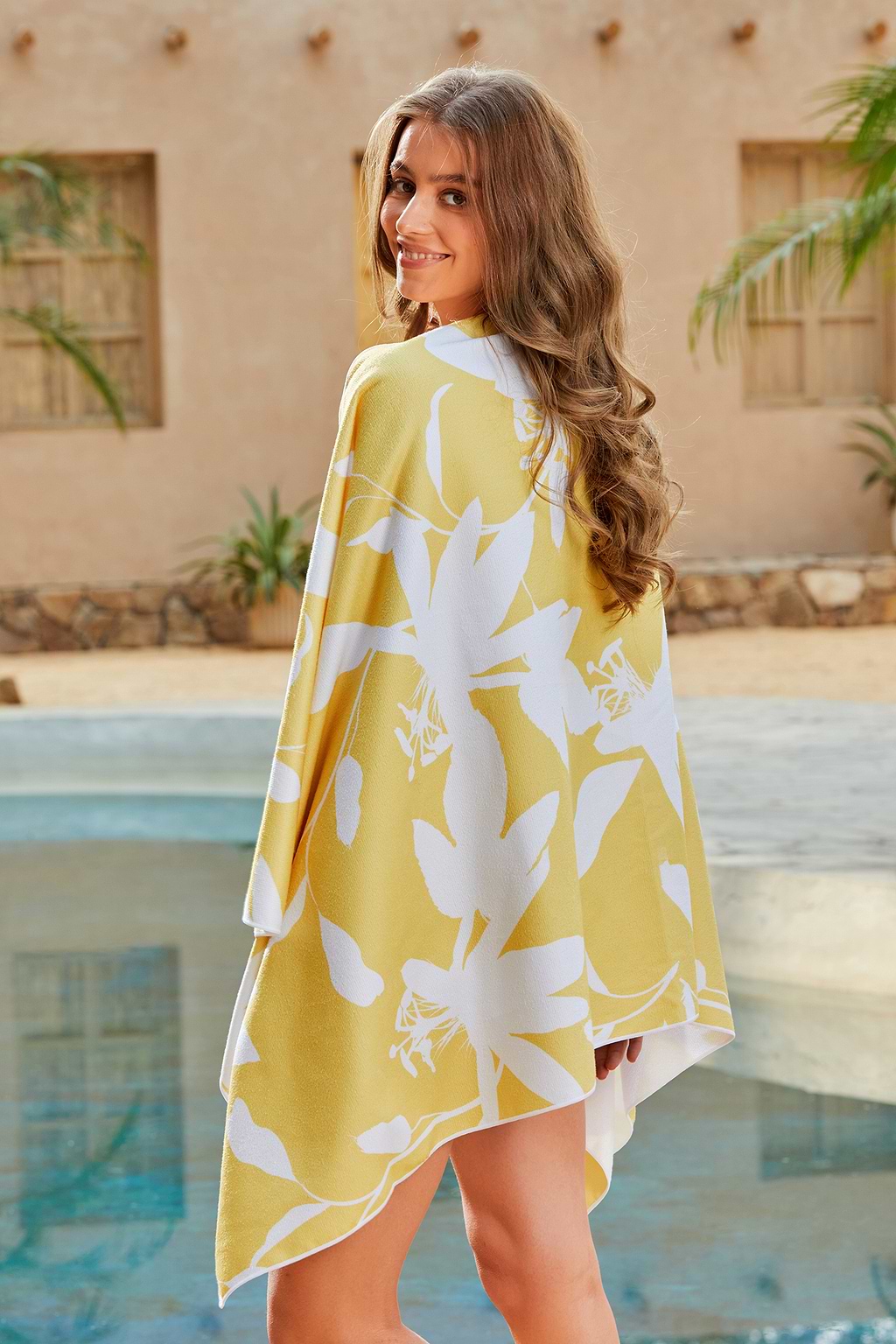 Toalla de playa floral Sweet Pollen