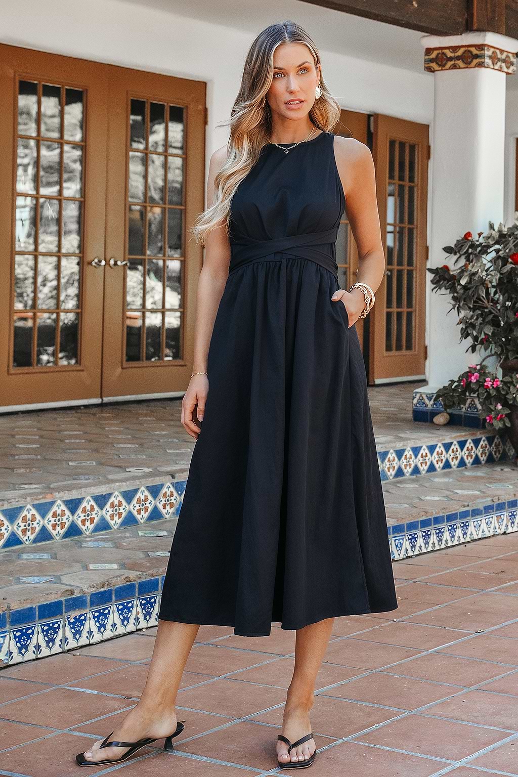 Sophisticated Charm Black Midi Dress