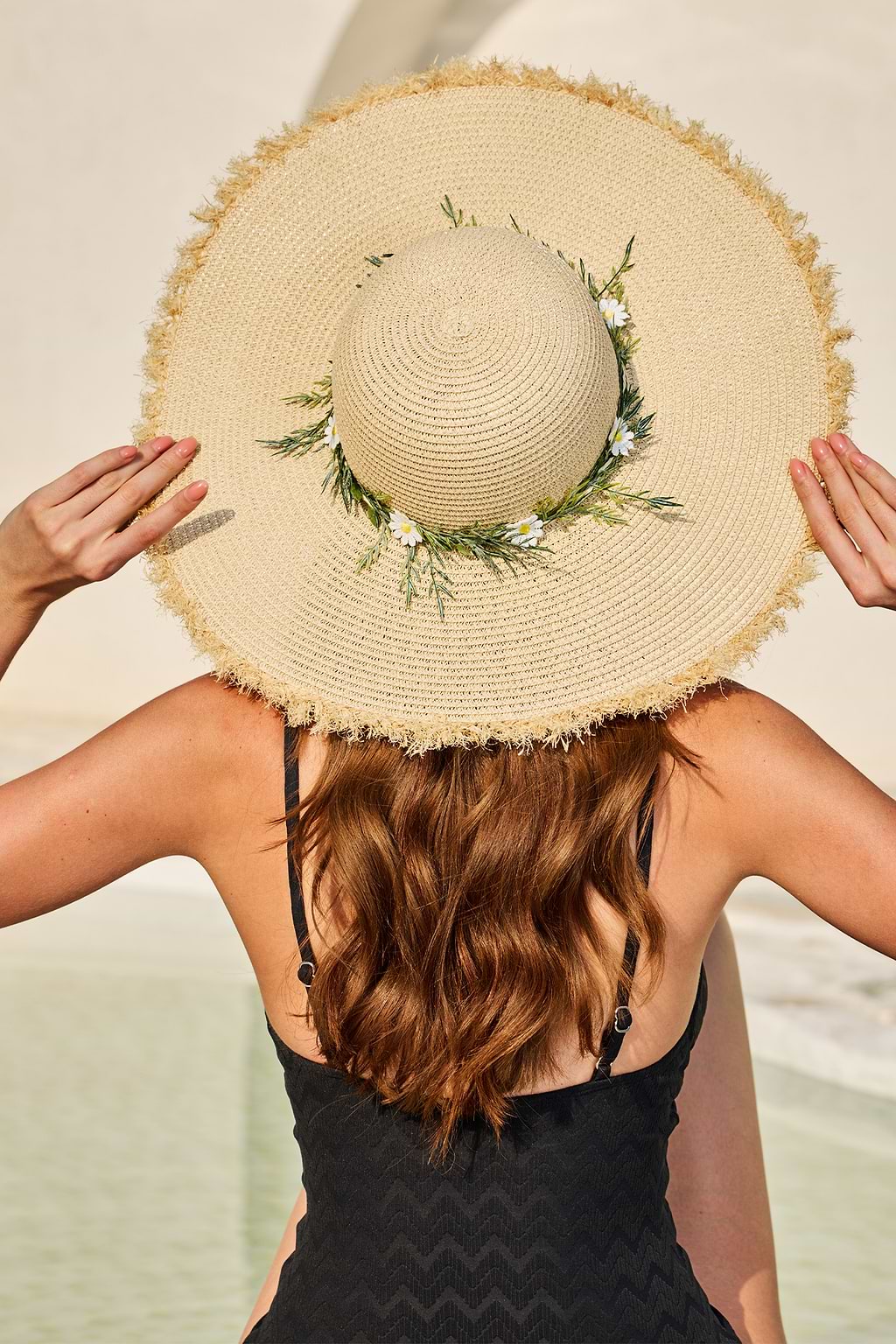 Daisy Bouquet Straw Hat