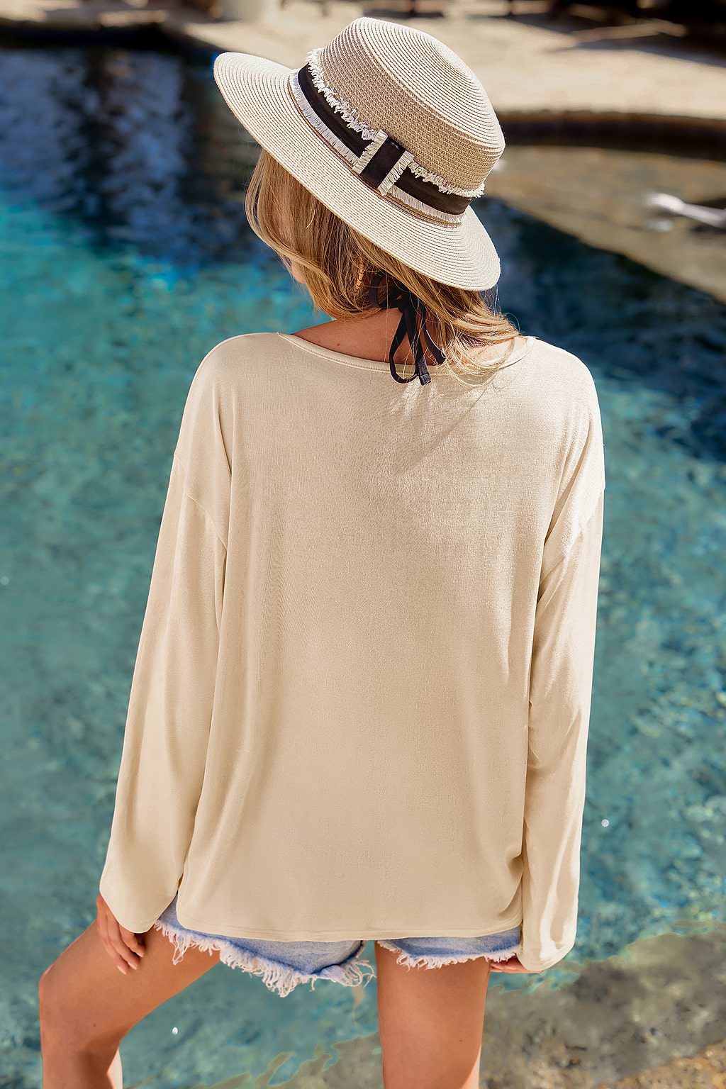 Beiges Ärmelloses Strand-Top