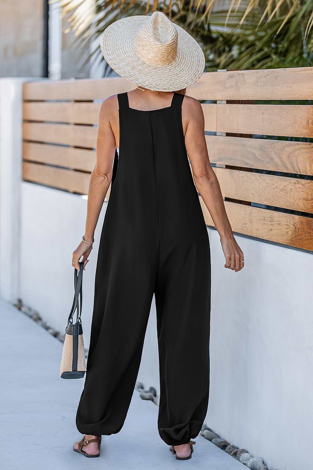 Schwarzer Ärmelloser Jumpsuit