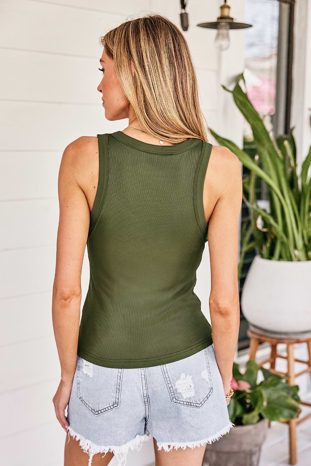 Grünes Ärmellos Top mit integriertem Bustier