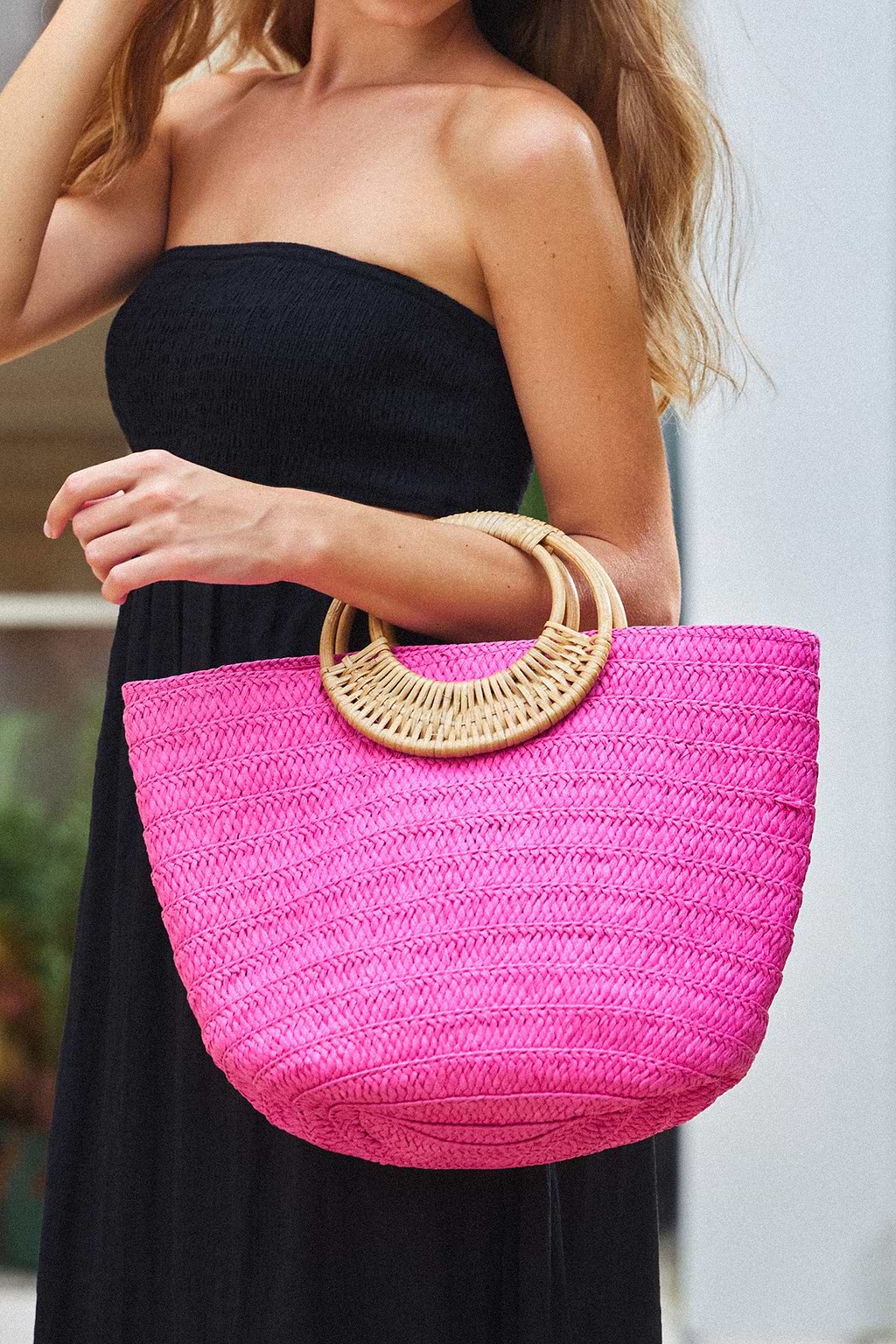 Caught My Eye Pink Straw Bag
