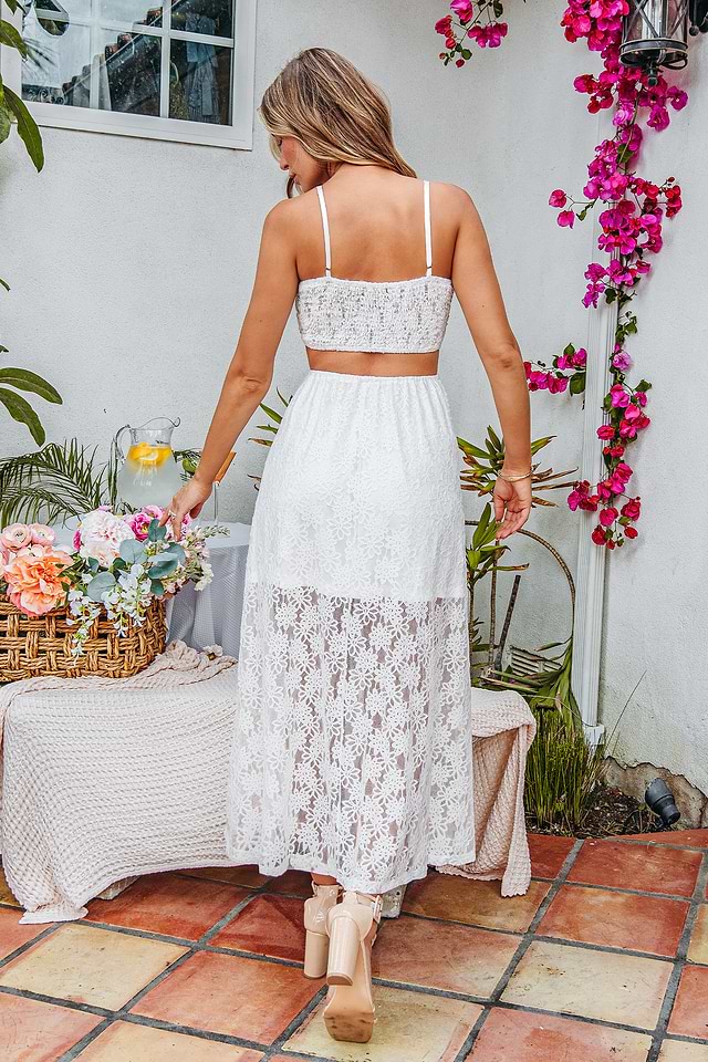 Flirty Finesse White Maxi Dress