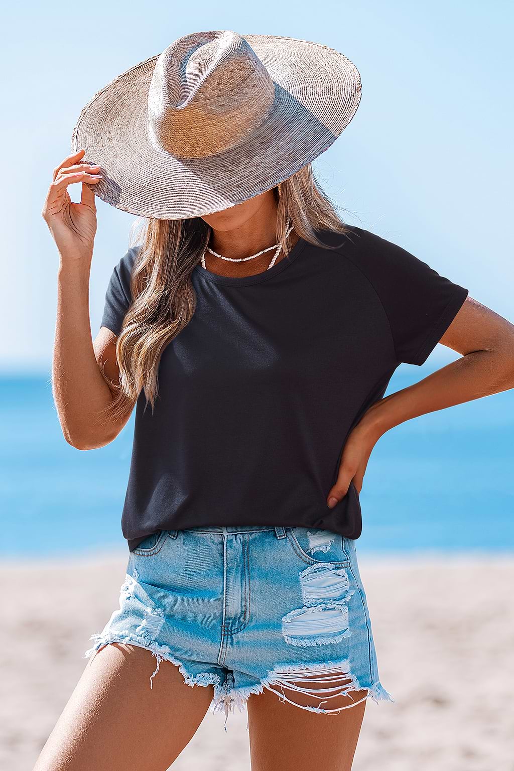 T-shirt bleu avec détail découpé