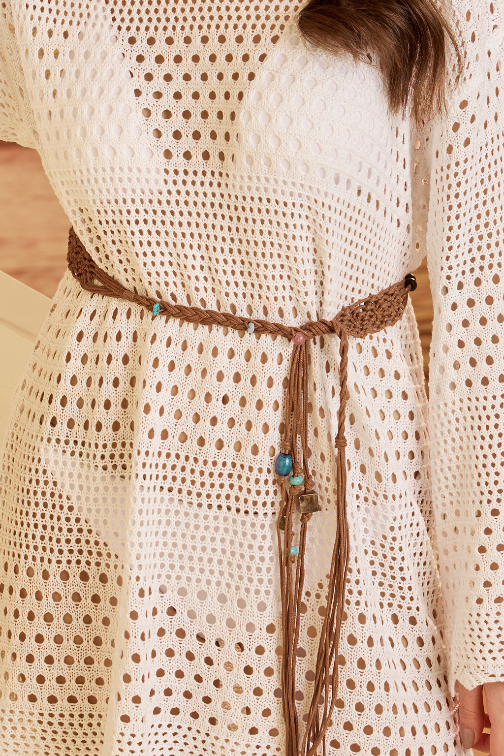 Braunes Hüftkettchen mit Steinperlen