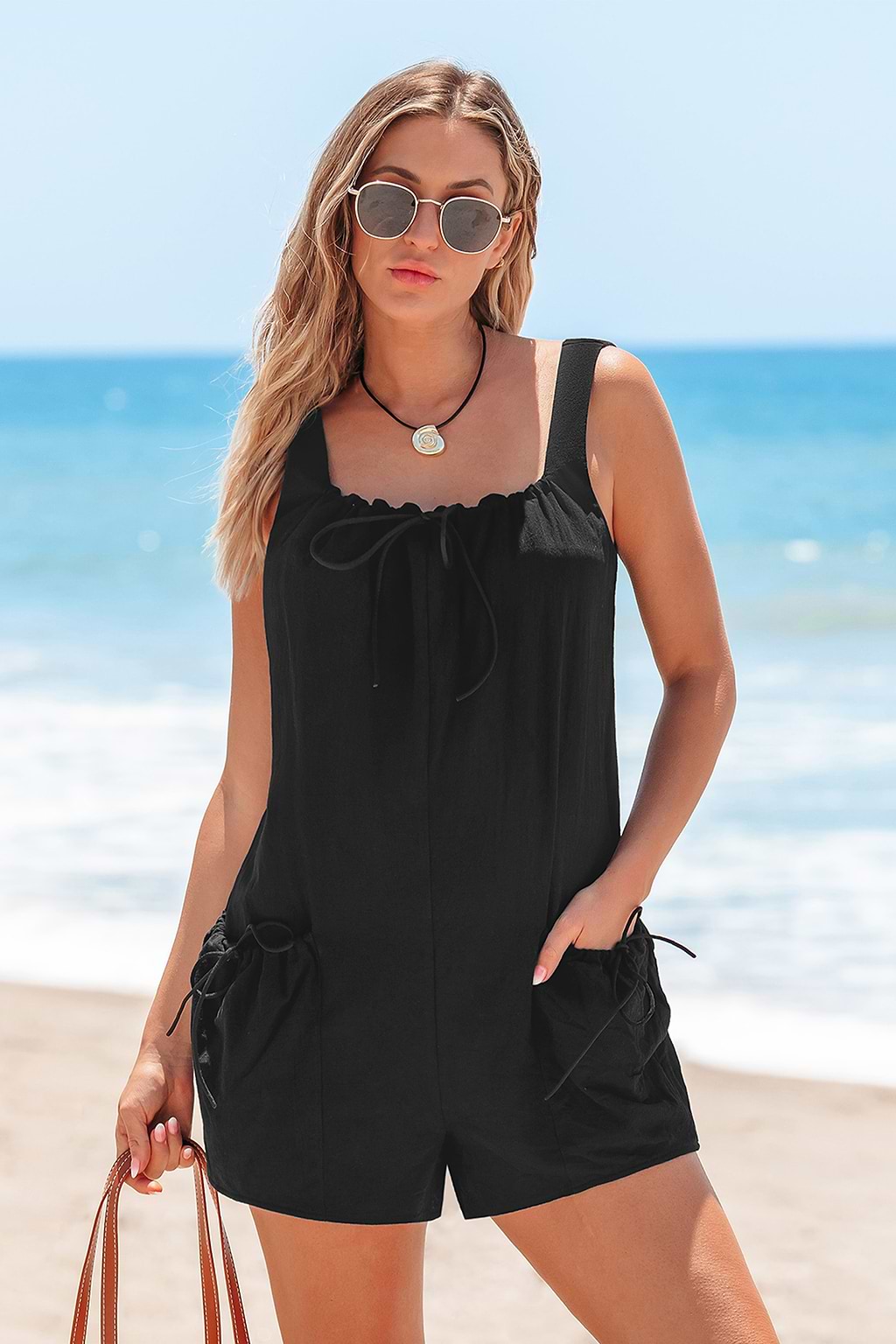 Combishort col carré dos bas