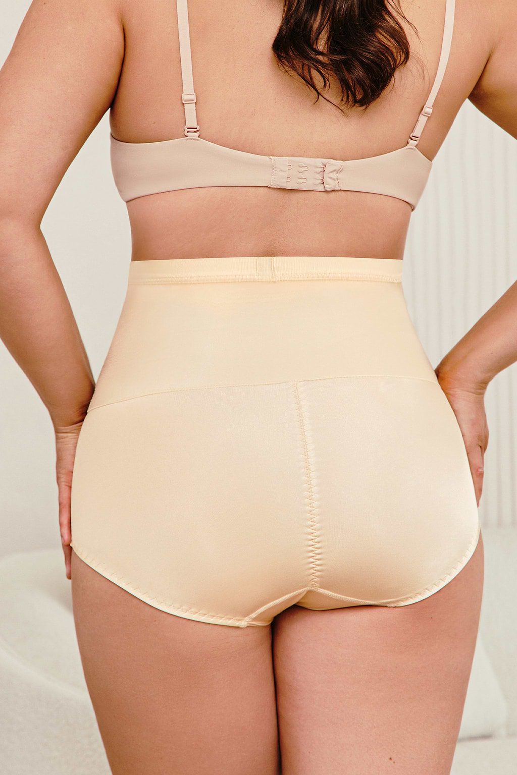 Easy Curve Nude Shapewear Briefs