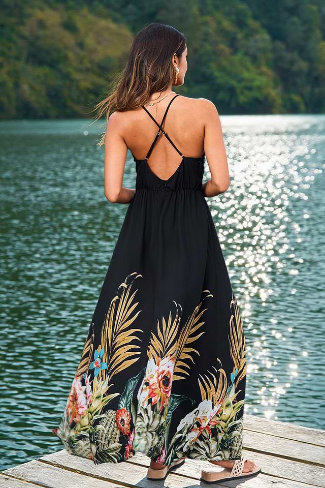 long beachy dresses Black Tropical Plunging V-Neck Maxi Dress for Beach Vacation