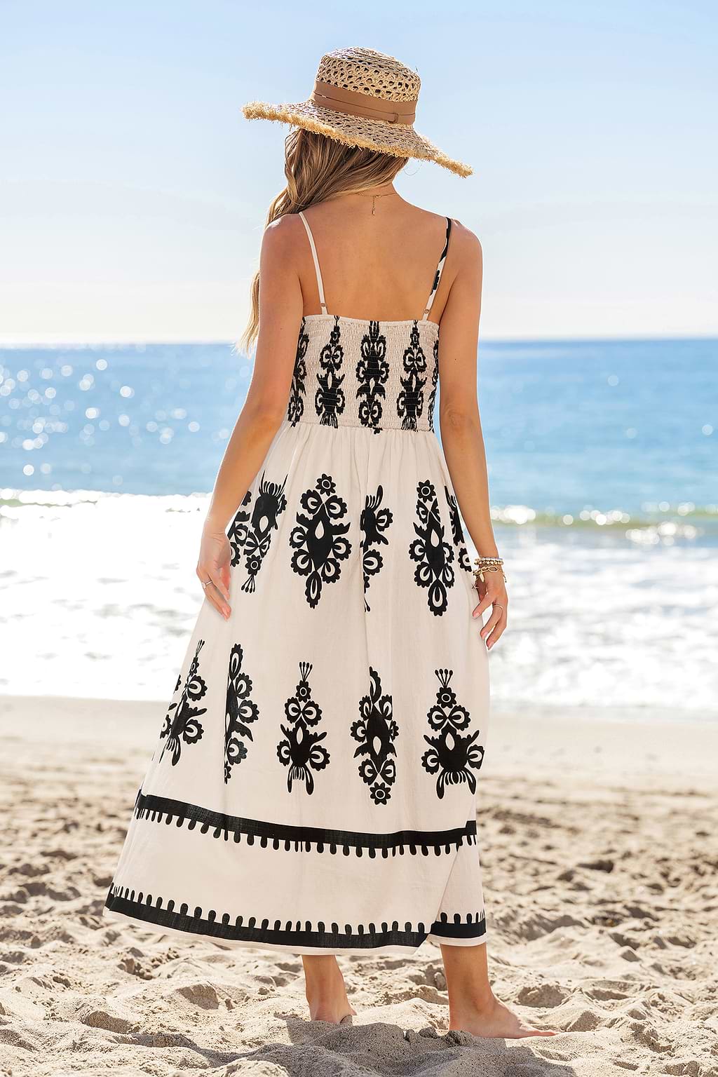 Hier om te schitteren: sierlijke maxi-jurk