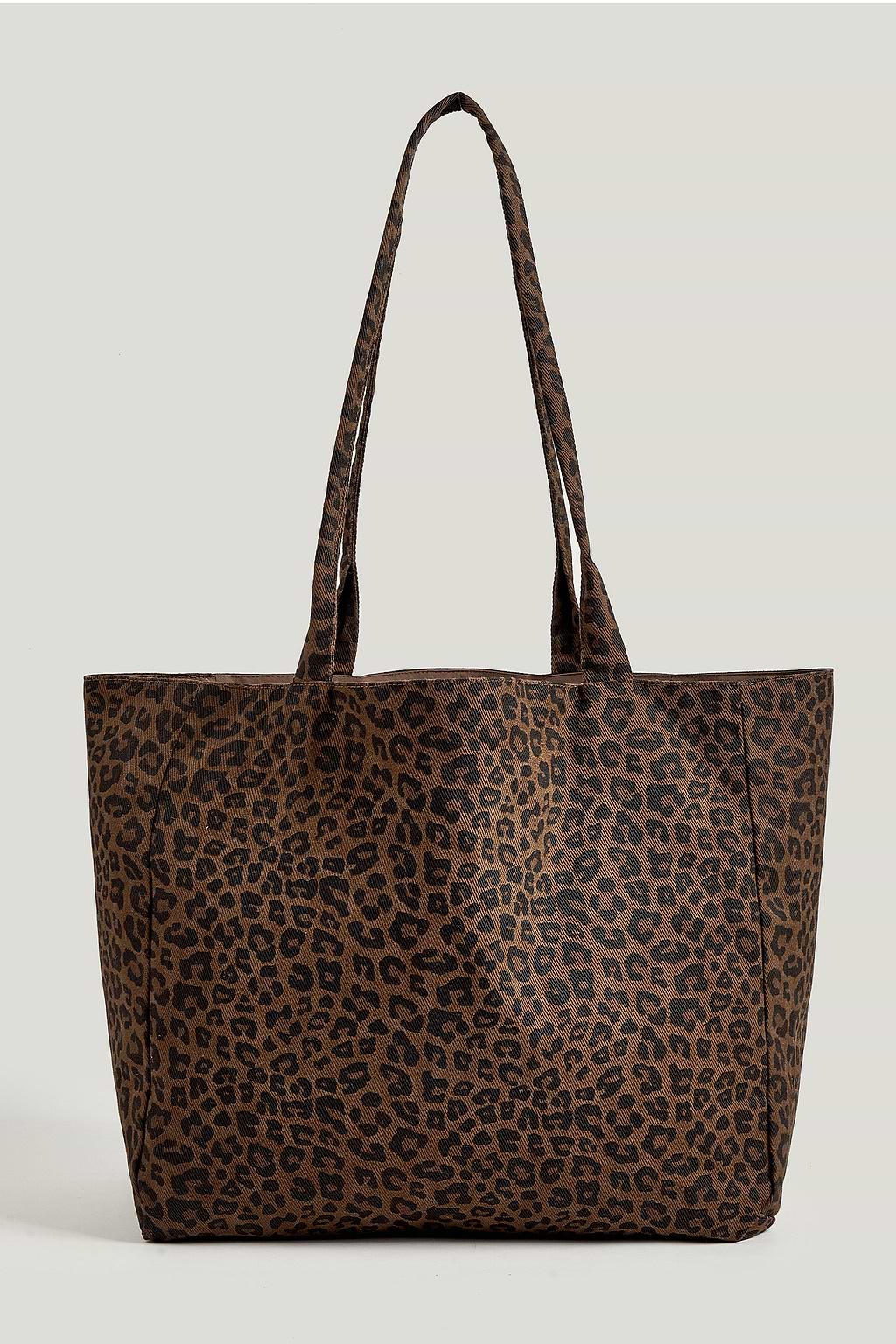 Leoprint Tote Bag