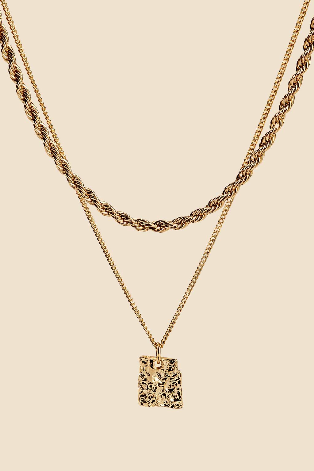 Collana color oro con sezione aurea