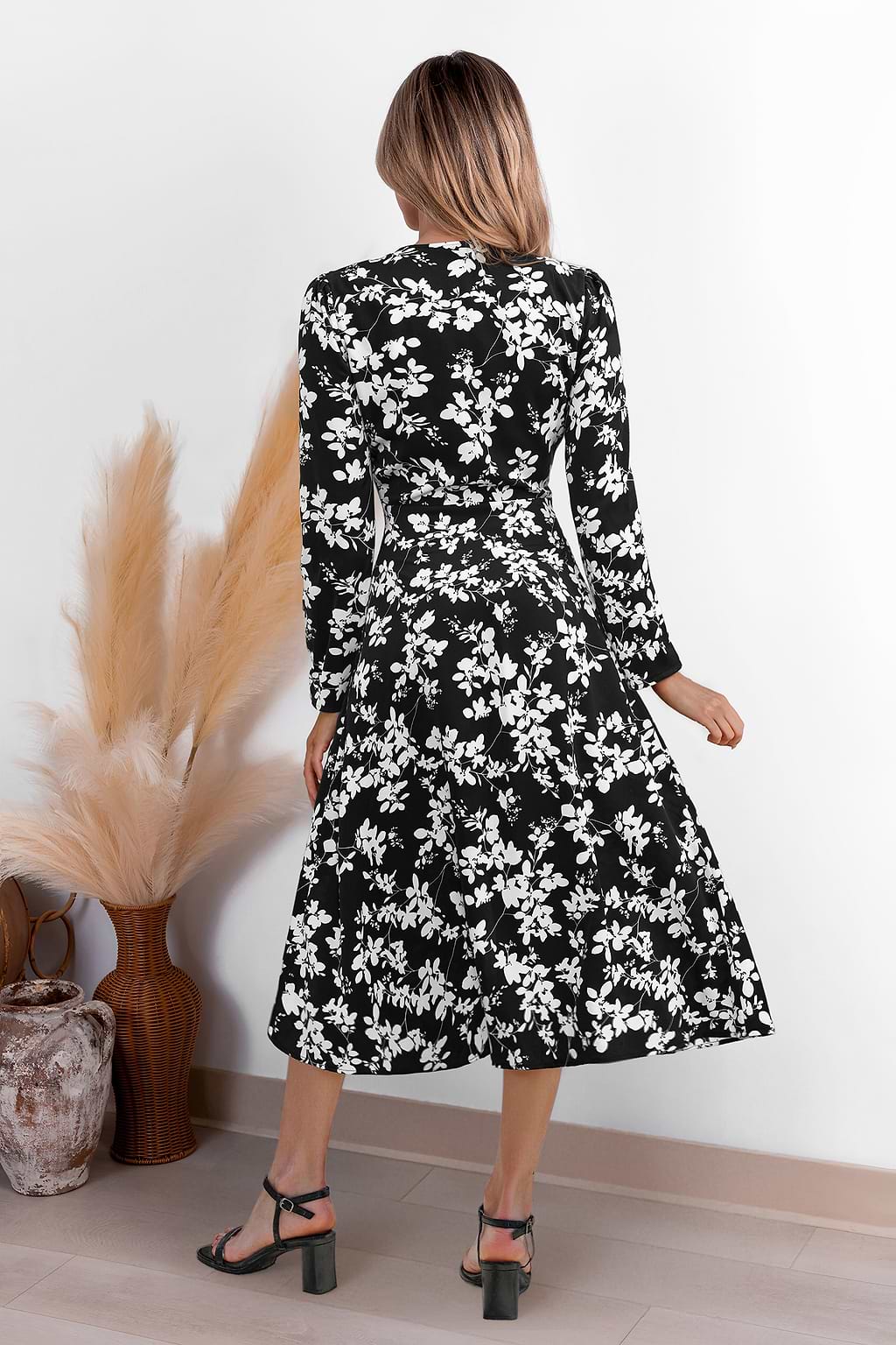 Dinner Plans Floral Maxi Dress