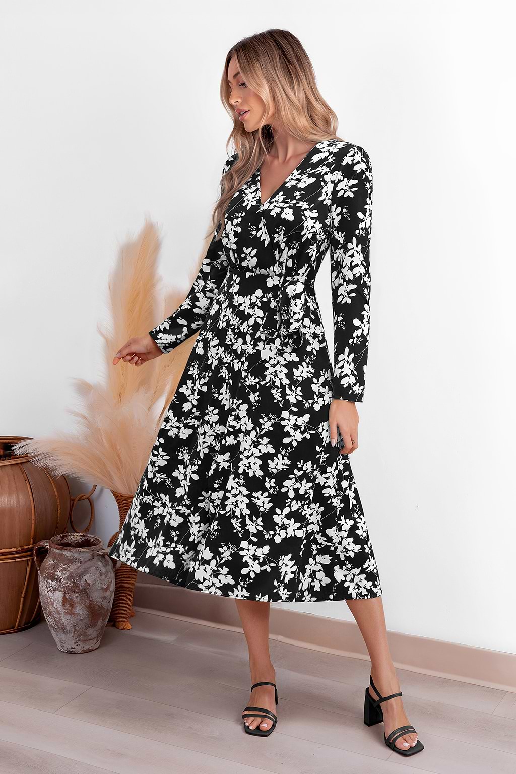 Dinner Plans Floral Maxi Dress