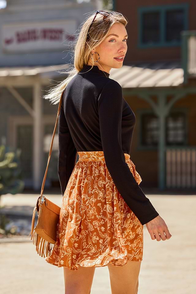 Amber & Honey Floral Mini Dress