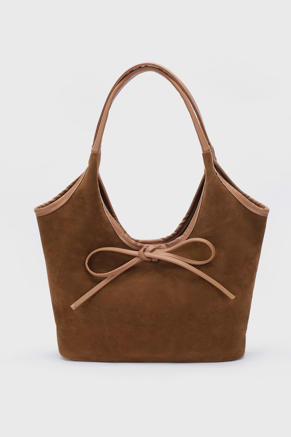 Sac marron avec nœud effet suède
