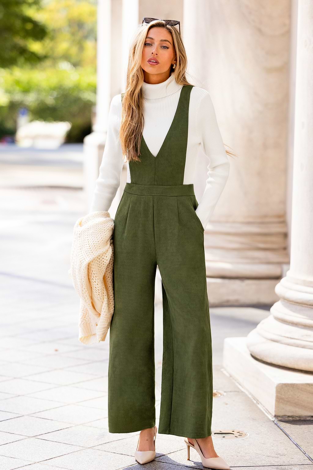 Olivgrüner Tiefer Ausschnitt Jumpsuit