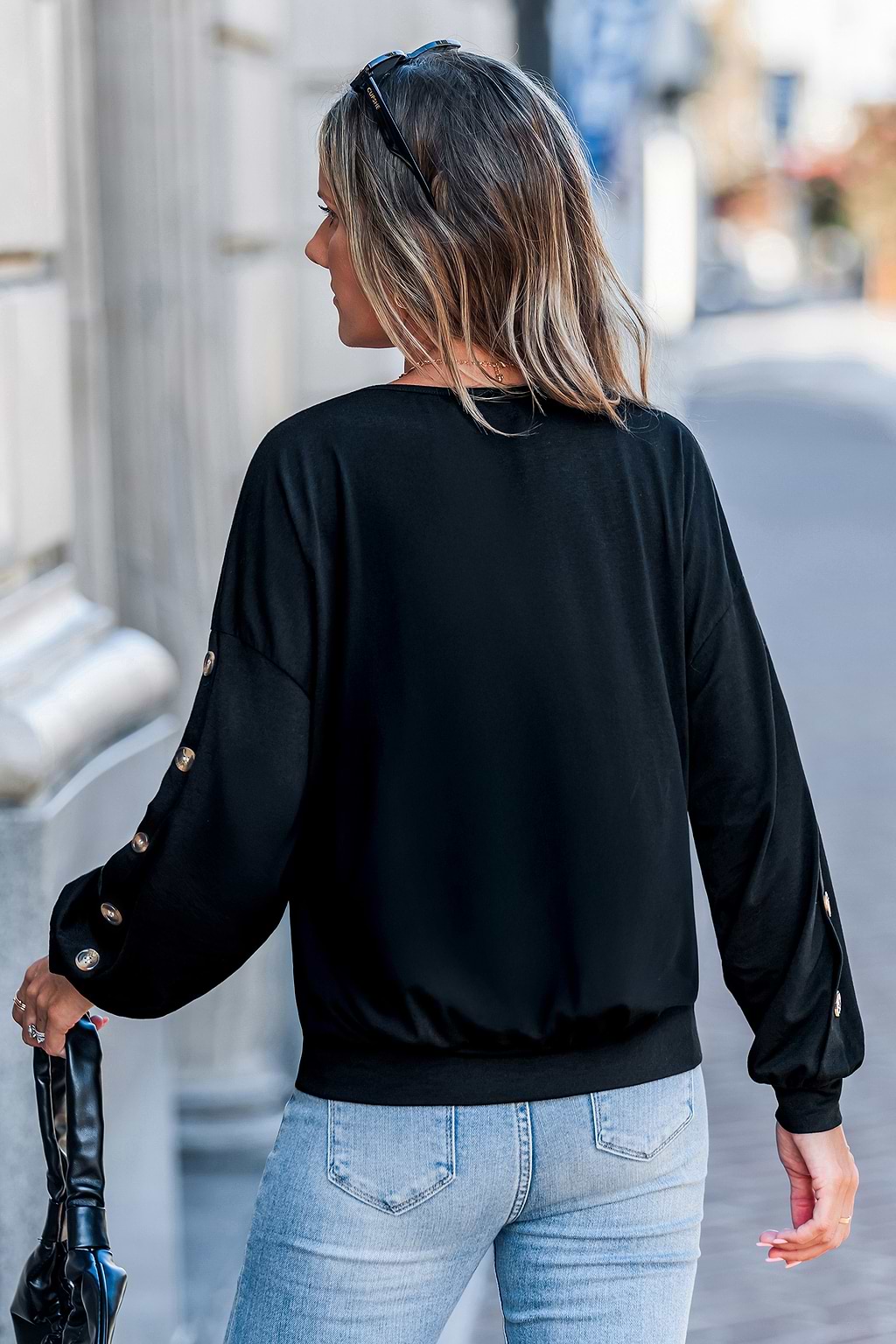 Catching Feels Black Top