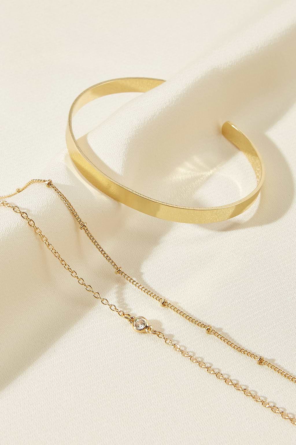 Elegantes Goldfarbenes Armband-Set