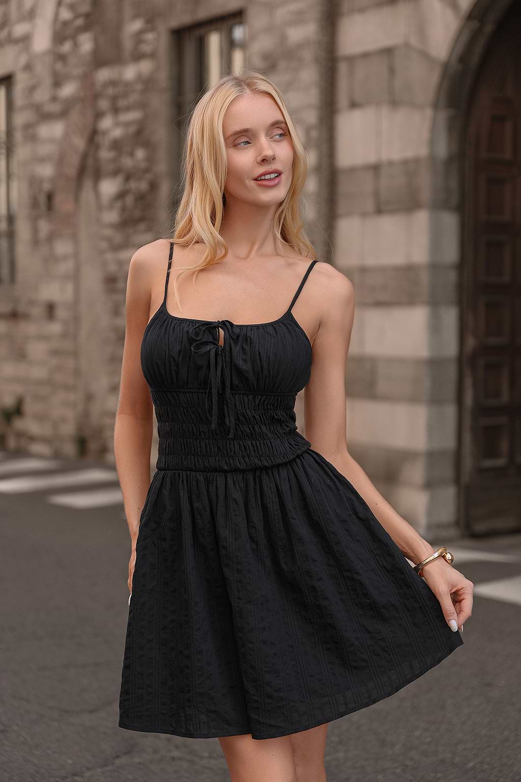 Schwarzes Ärmelloses Minikleid aus Baumwolle