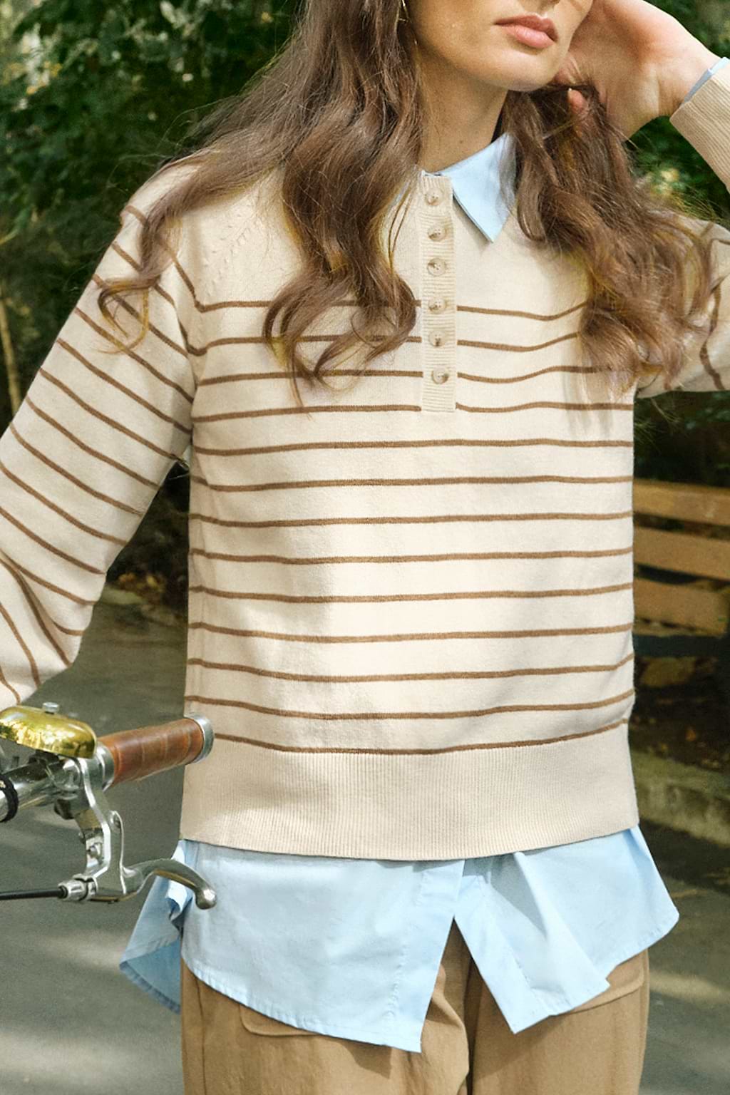 Pull en tricot à rayures col rond