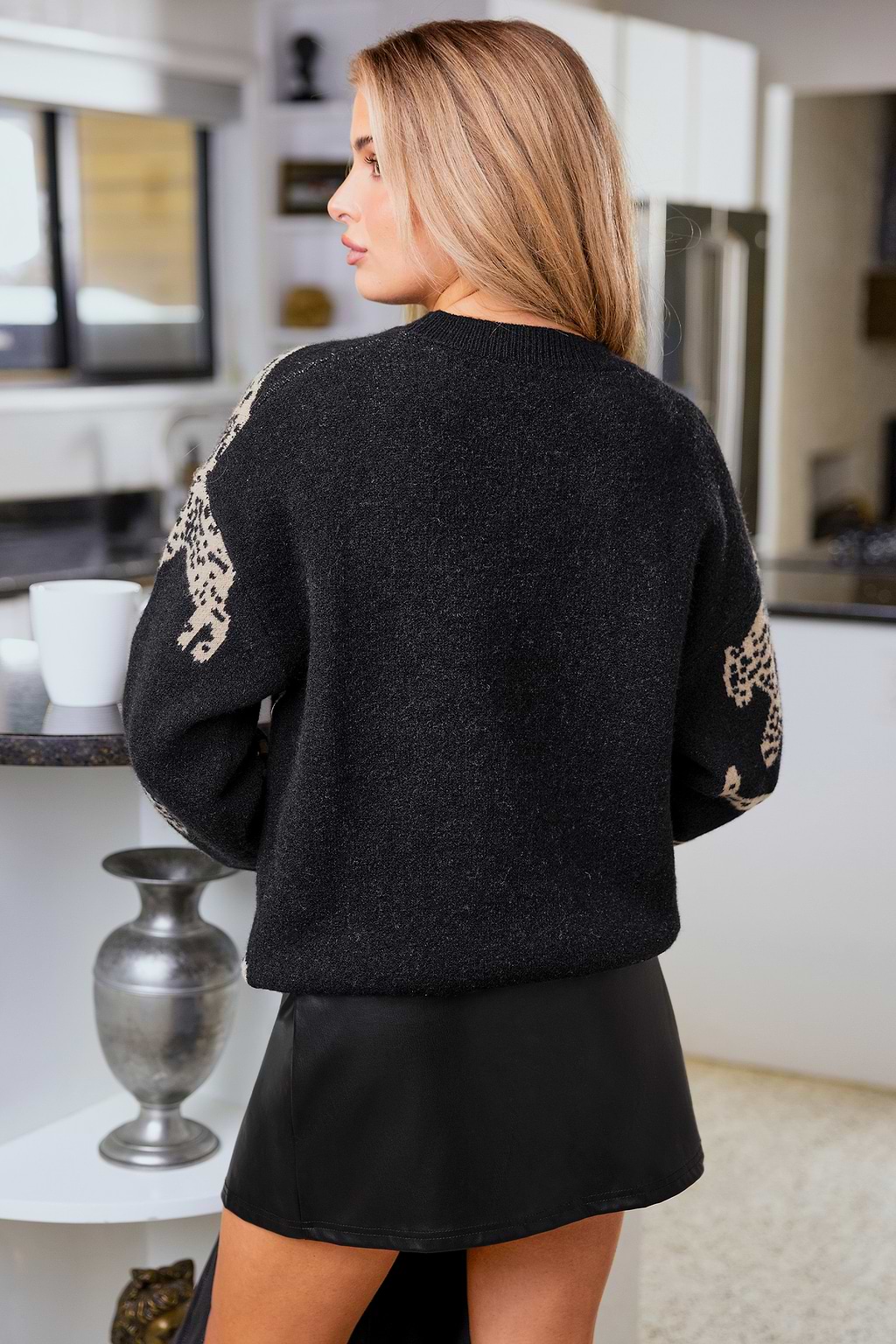 Dziki Leopard Sweter