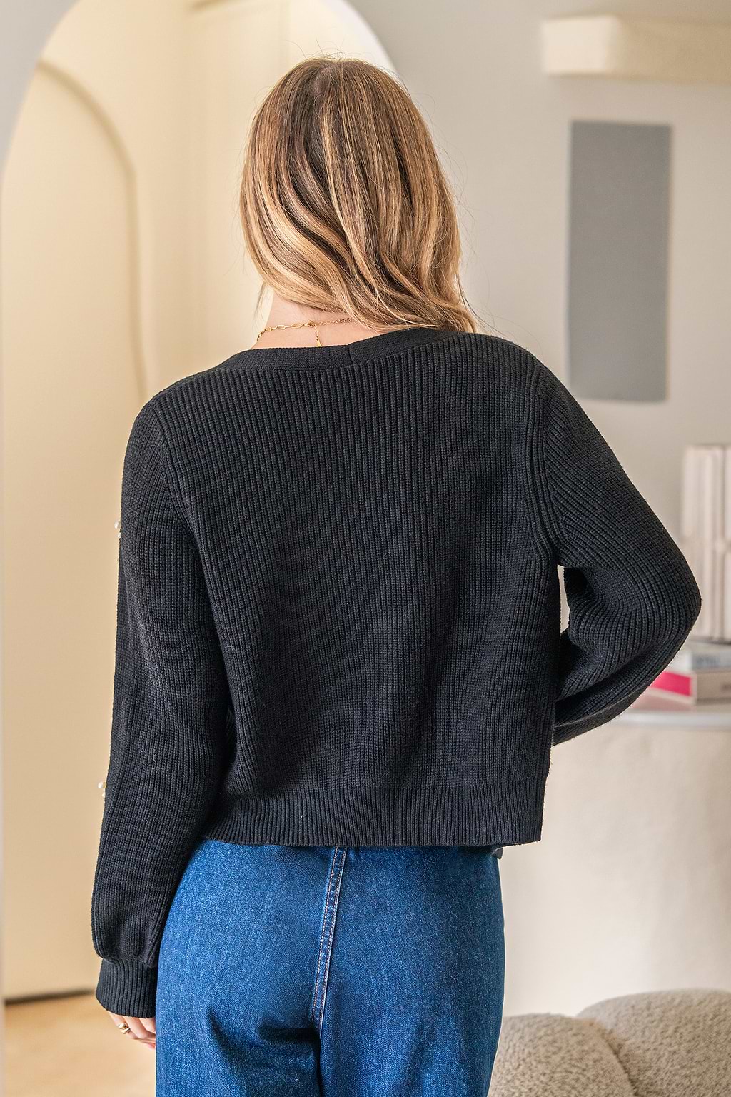 Cardigan nero per le mezze stagioni