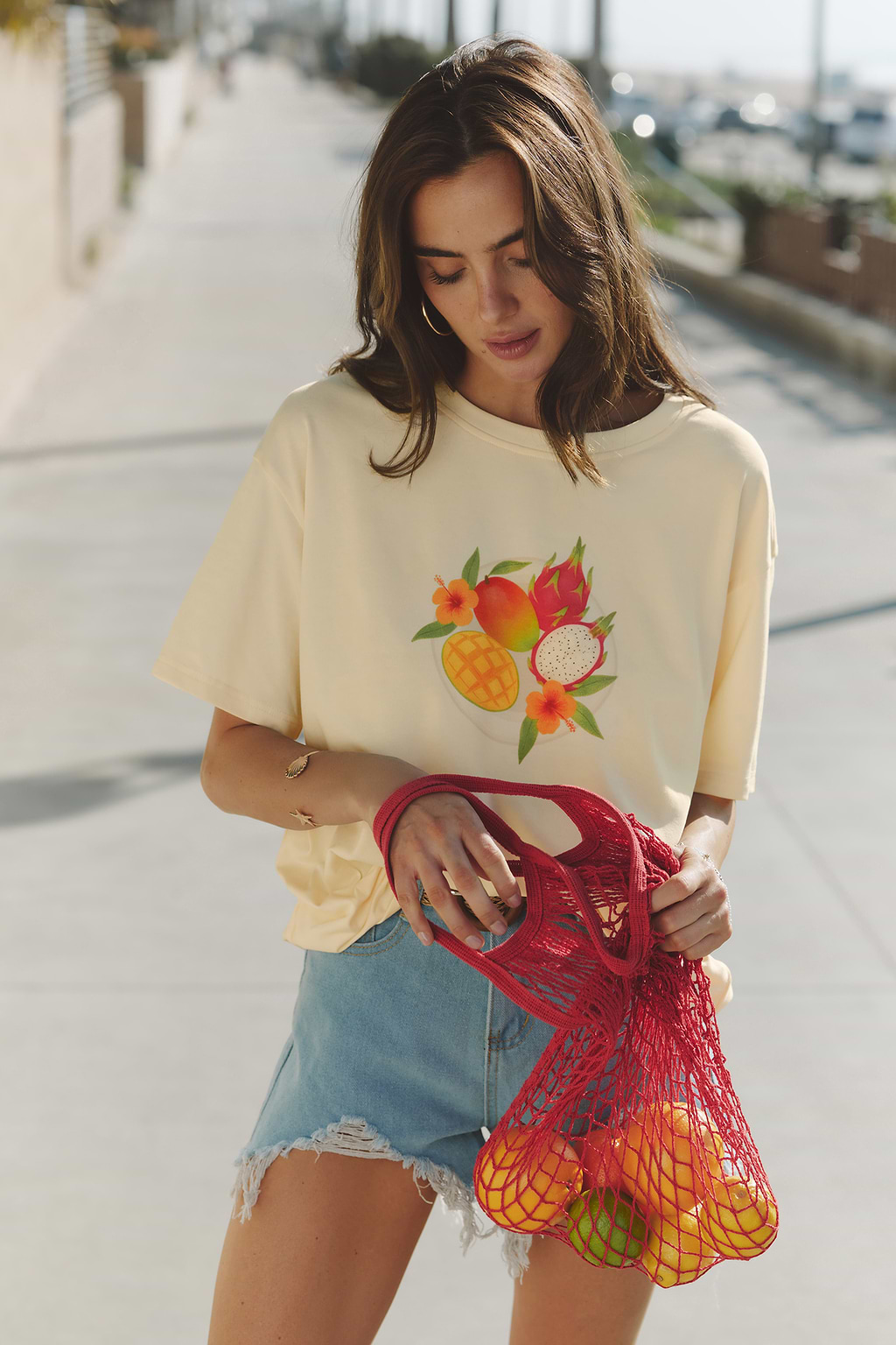 Juicy Graphic Tee