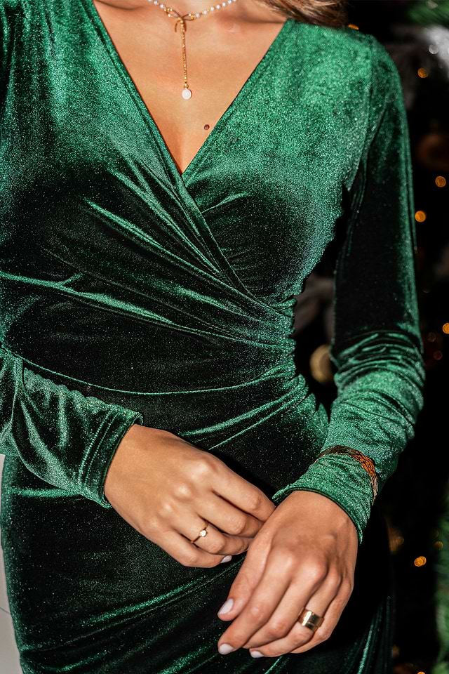 Velvet Vine Green Midi Dress | Elegant & Flattering | Cupshe