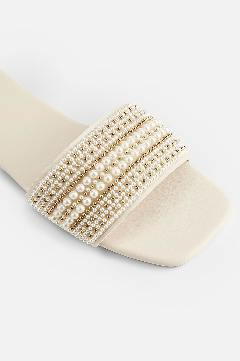 Summer Walk White Sandals