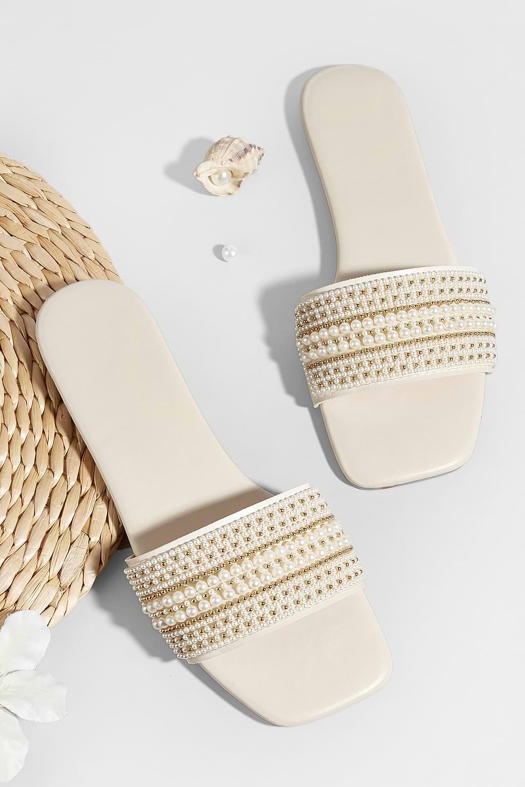 Summer Walk White Sandals