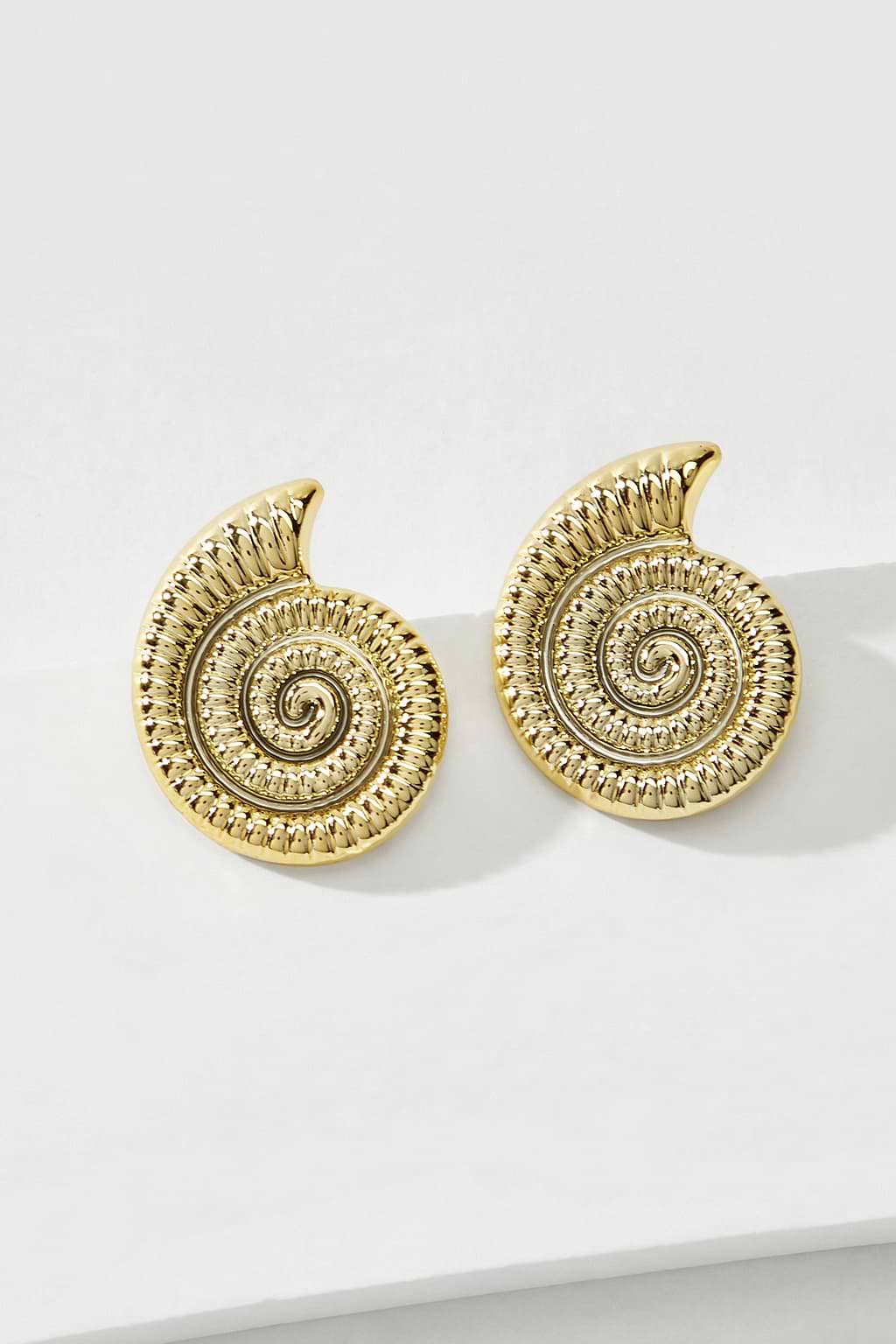 Gilded Sands Gold-Tone Earrings Set