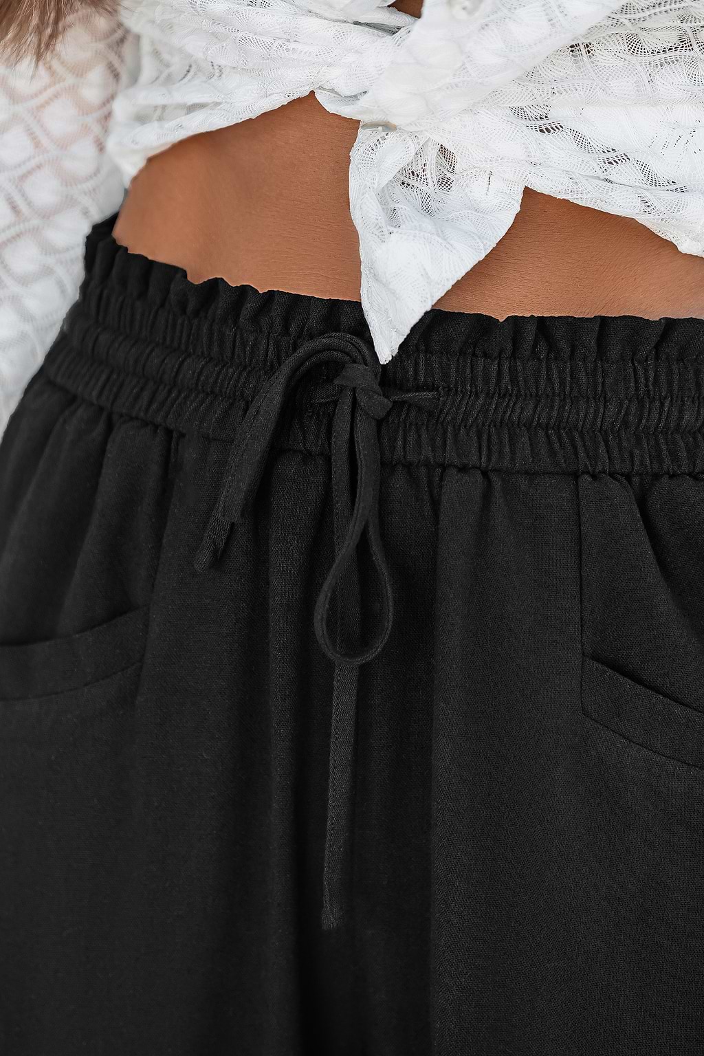 Pantalones negros de Earthbound